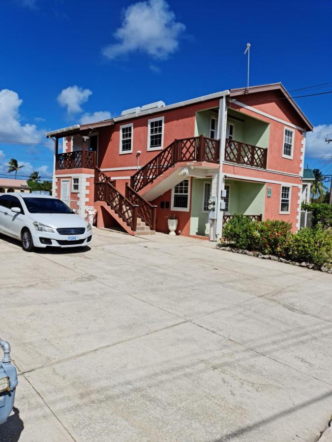 Breezy Apts Saint Phillip Exterior foto